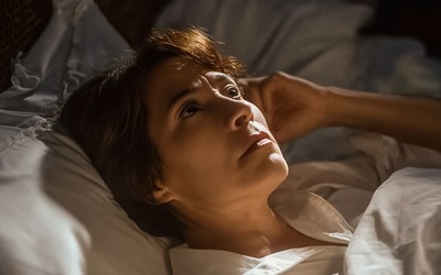 Dormir mal faz com que se pareça mais velho do que se é