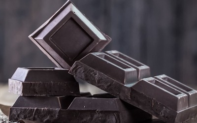 Componente químico do chocolate negro retarda envelhecimento